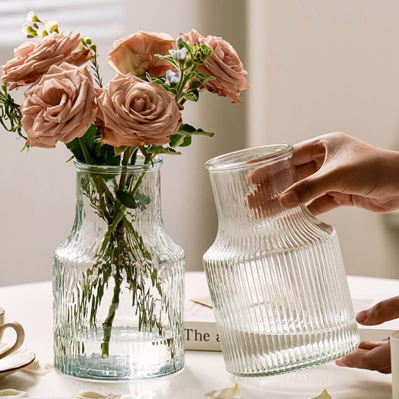 rose vase