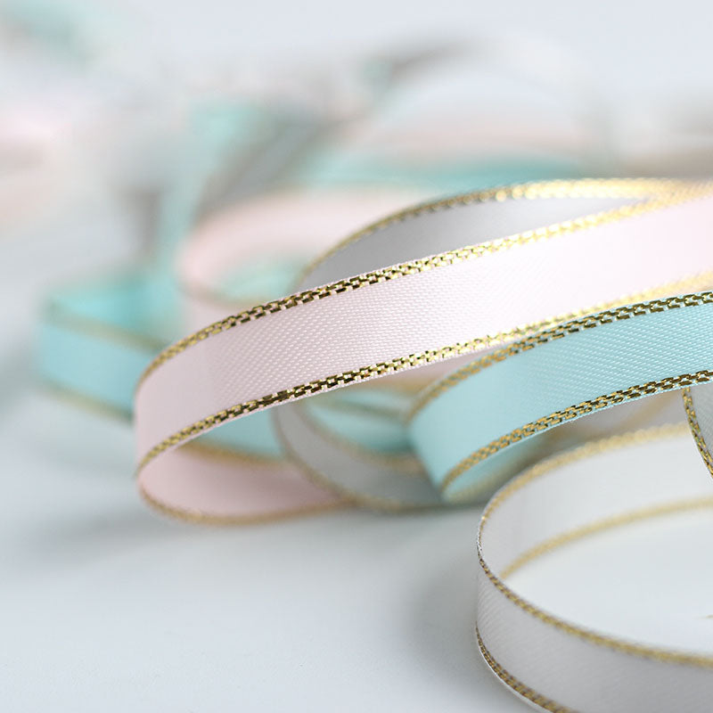 how to make a bow with wired ribbon