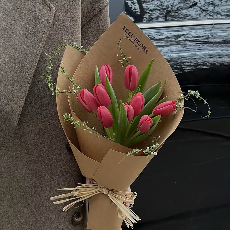 flower bouquet wrapping paper