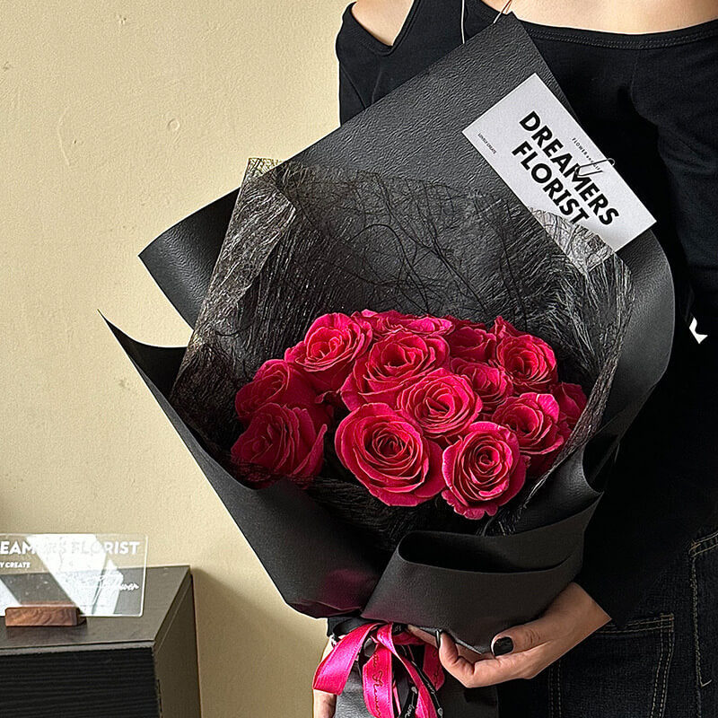 black wrapping paper for flowers