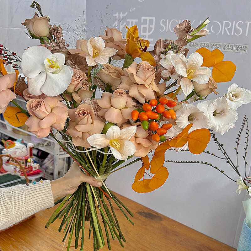 flower bouquet holder