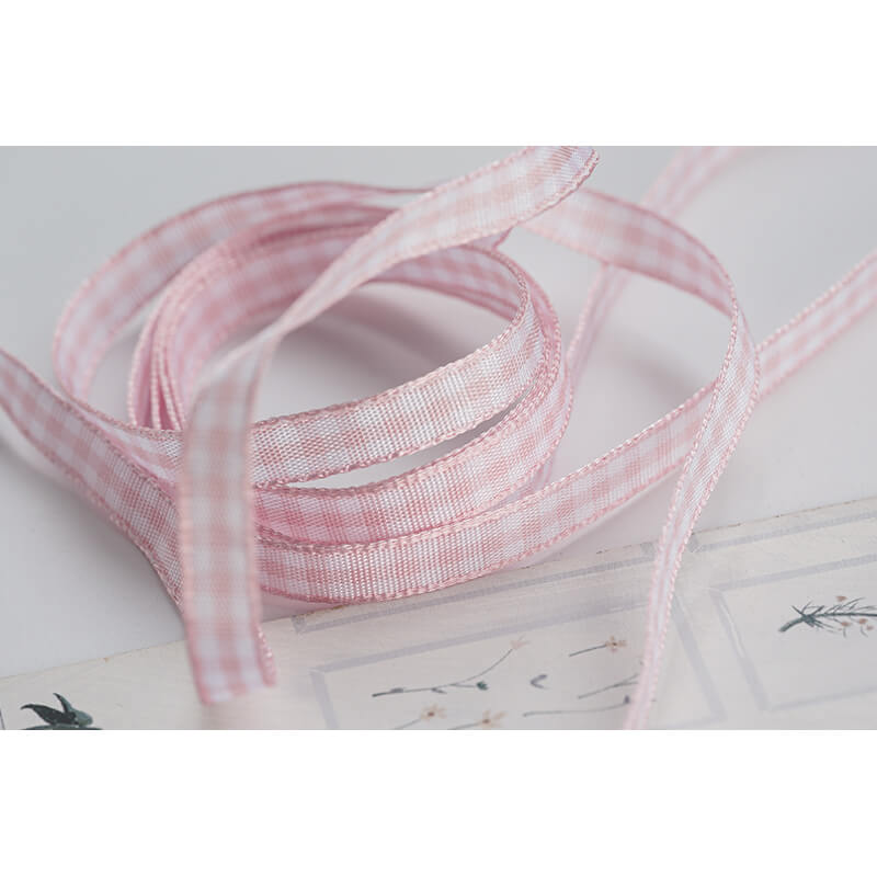 gift pack with ribbon