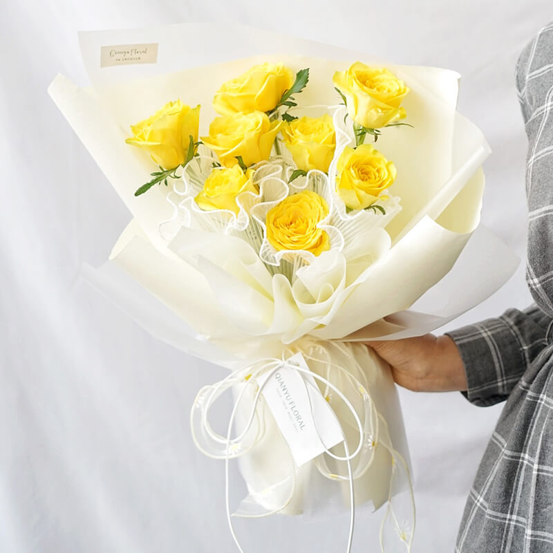 gift packing with ribbon