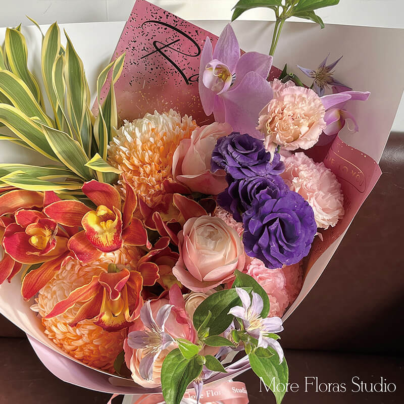 luxury flower wrapping paper