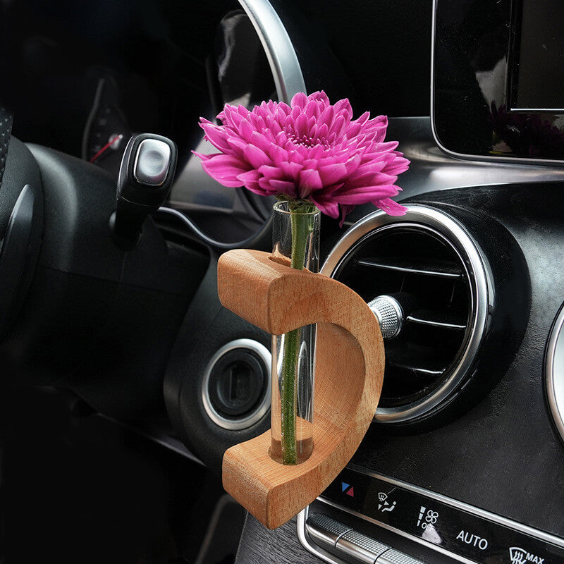 short bud vase