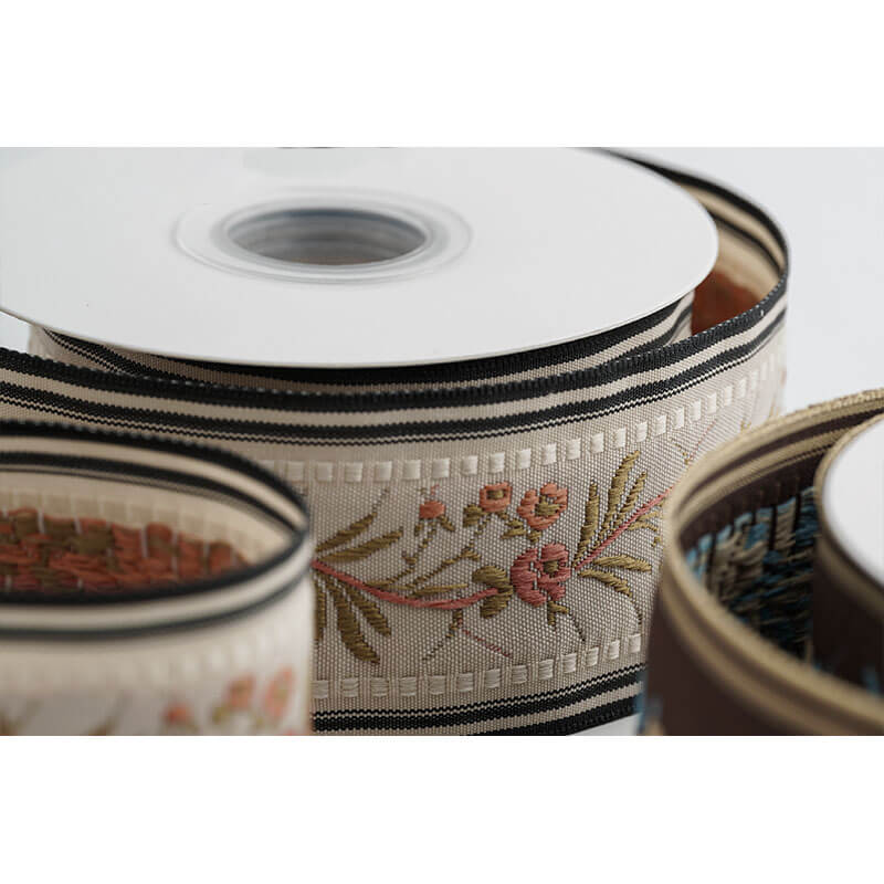 Embroidered Vintage Ribbon, 4.3 cm × 4.5 Yards
