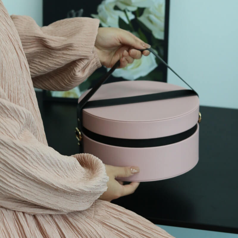 round box with lid