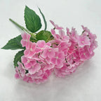 centerpieces with hydrangeas