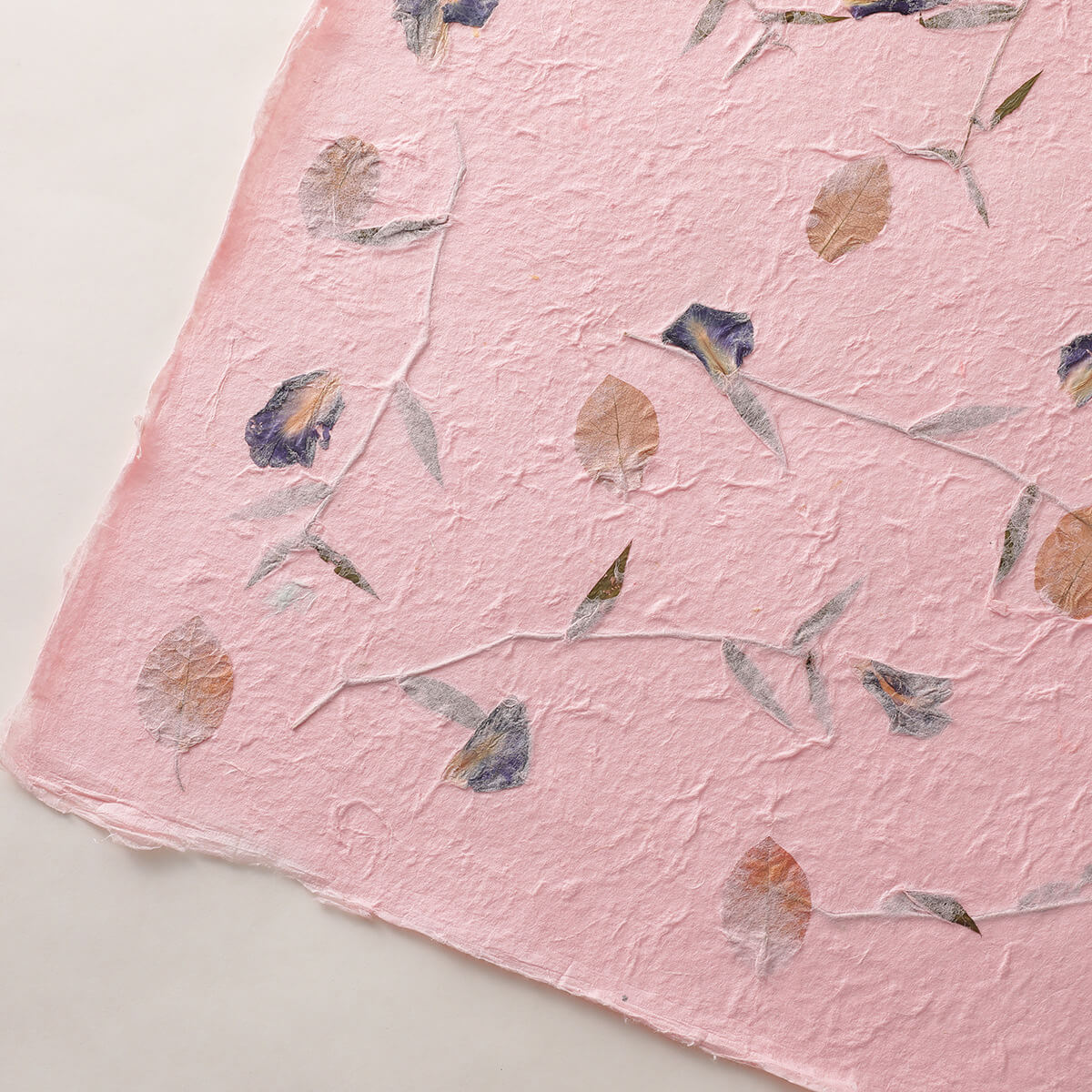 Handmade Herbal Flower Paper, 16.1 × 20.8 Inch, 5 Sheets