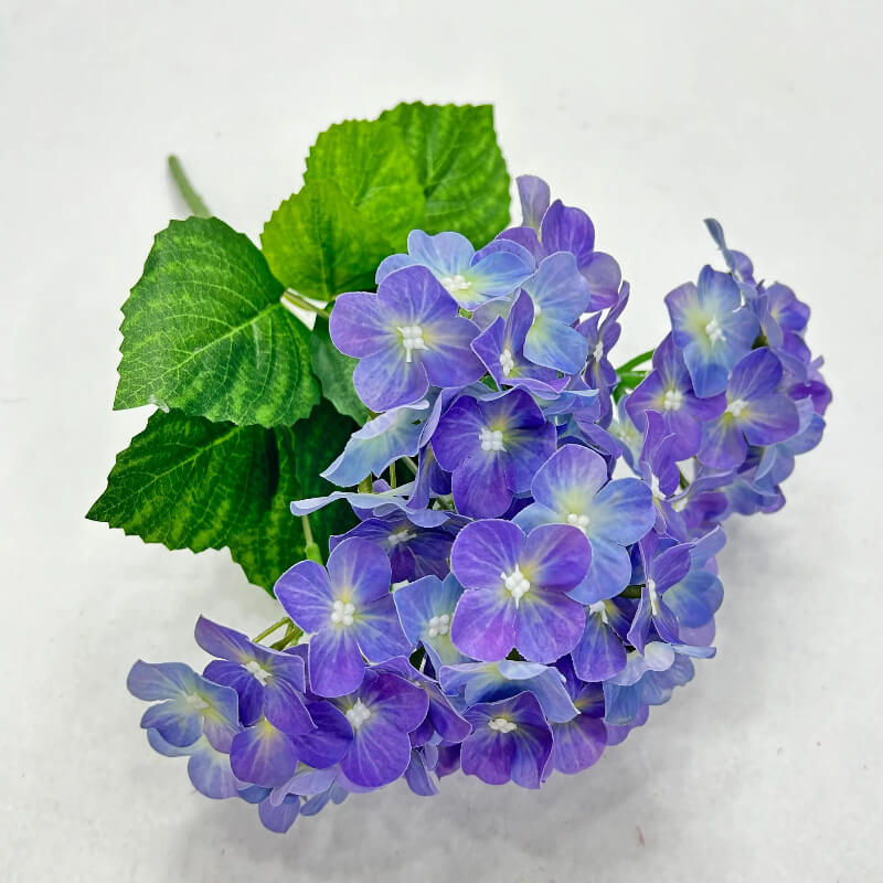 hydrangea plastic flowers