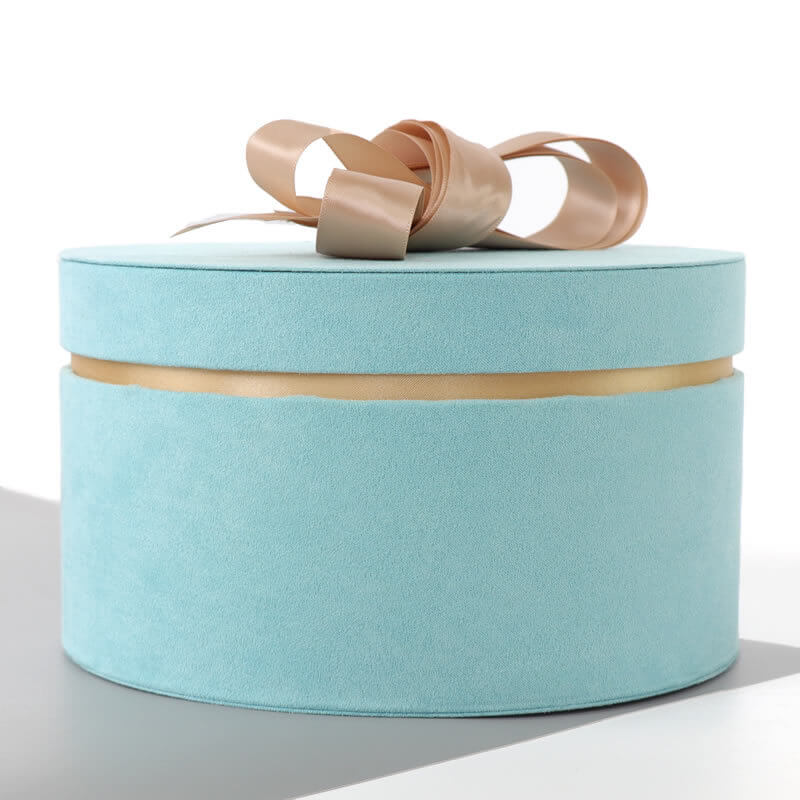 blue round box flowers