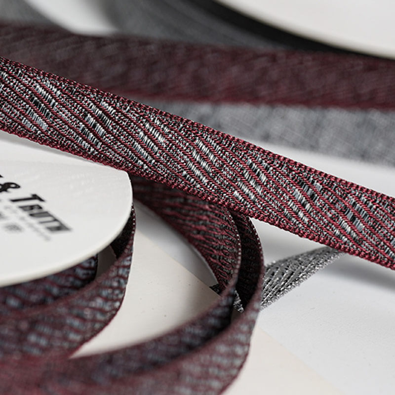 gift ribbon bow