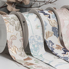 wrap a bouquet with ribbon