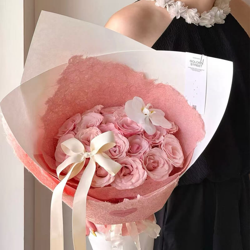 wrapping paper for flower bouquet