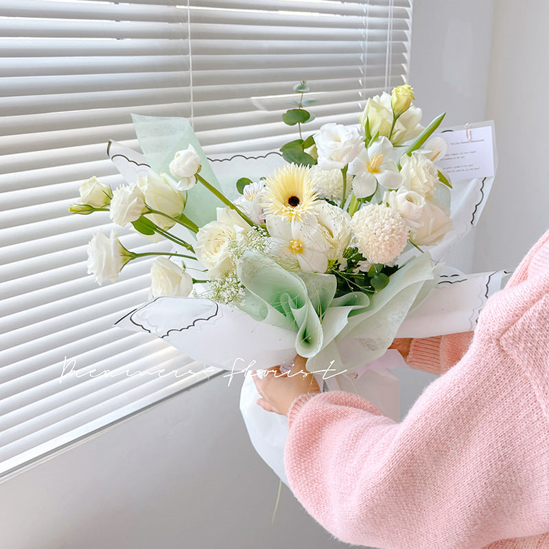 paper for bouquet