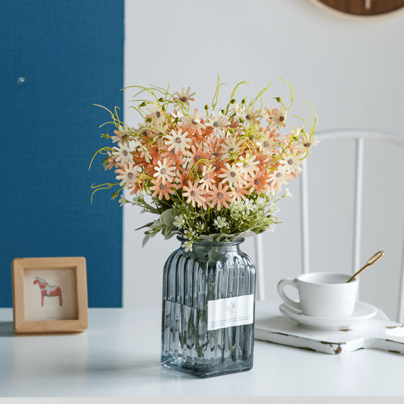 faux daisy flowers