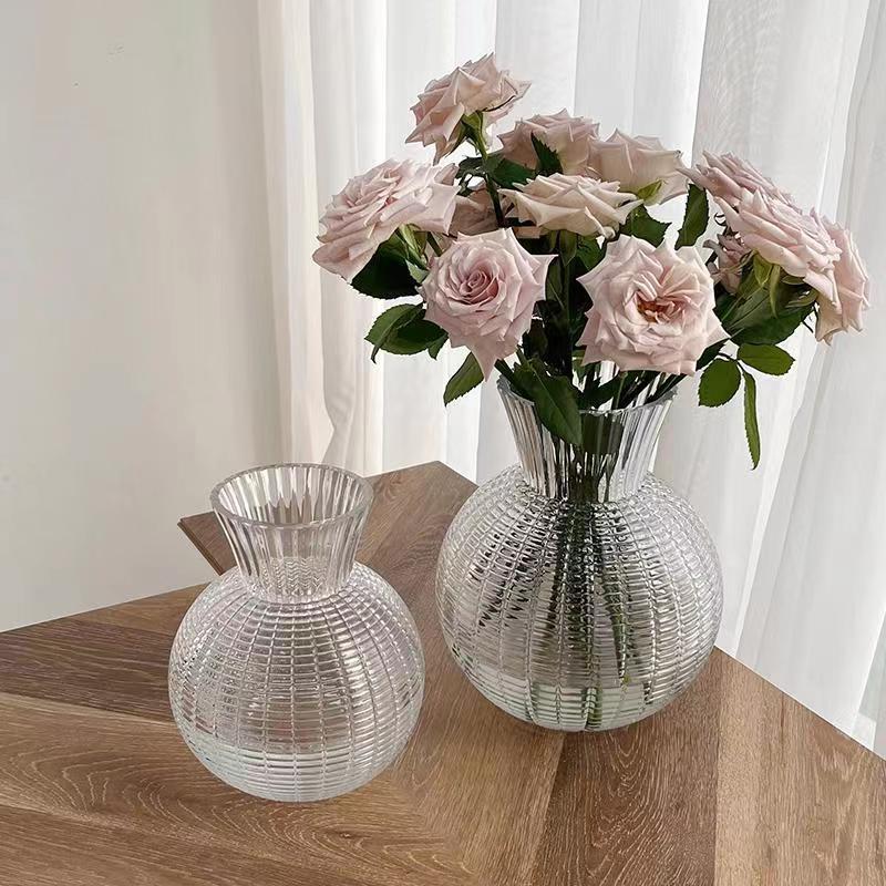 glass flower vase