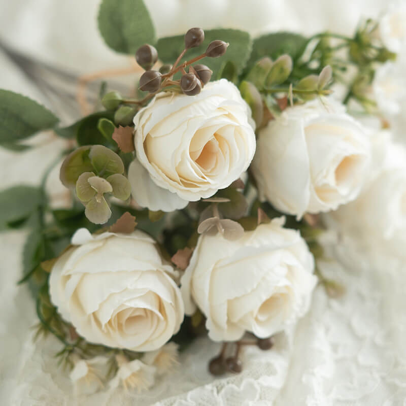 fake roses for weddings