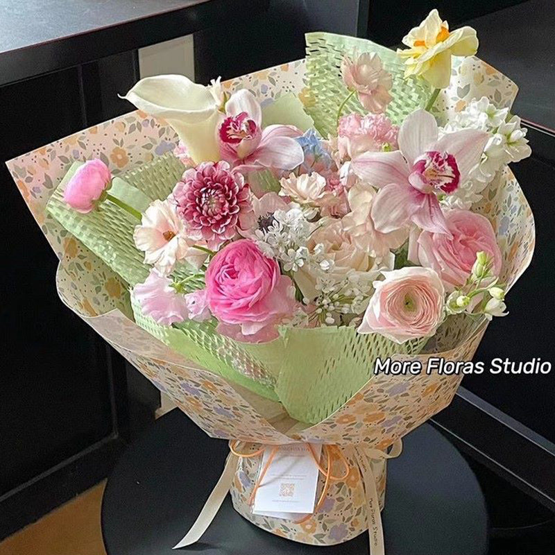 gift wrapping paper for flowers