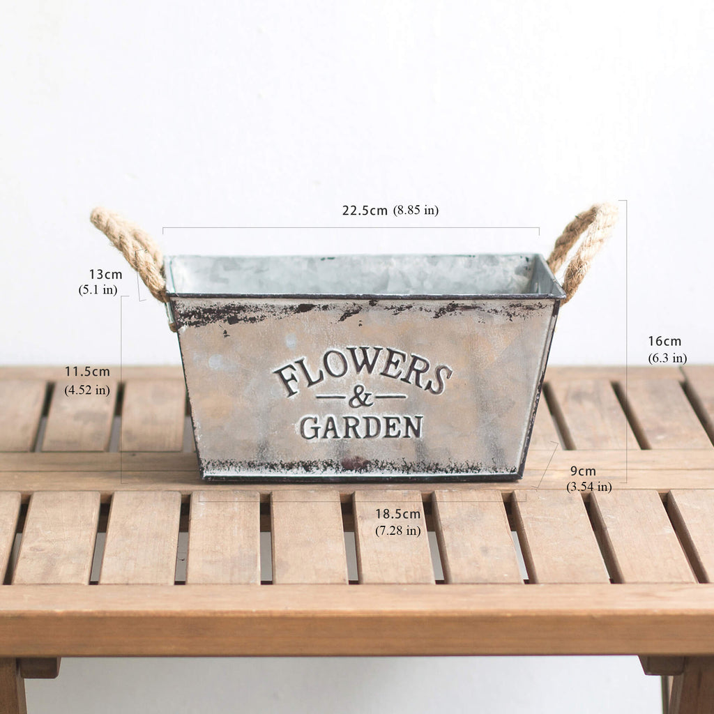 metal pots