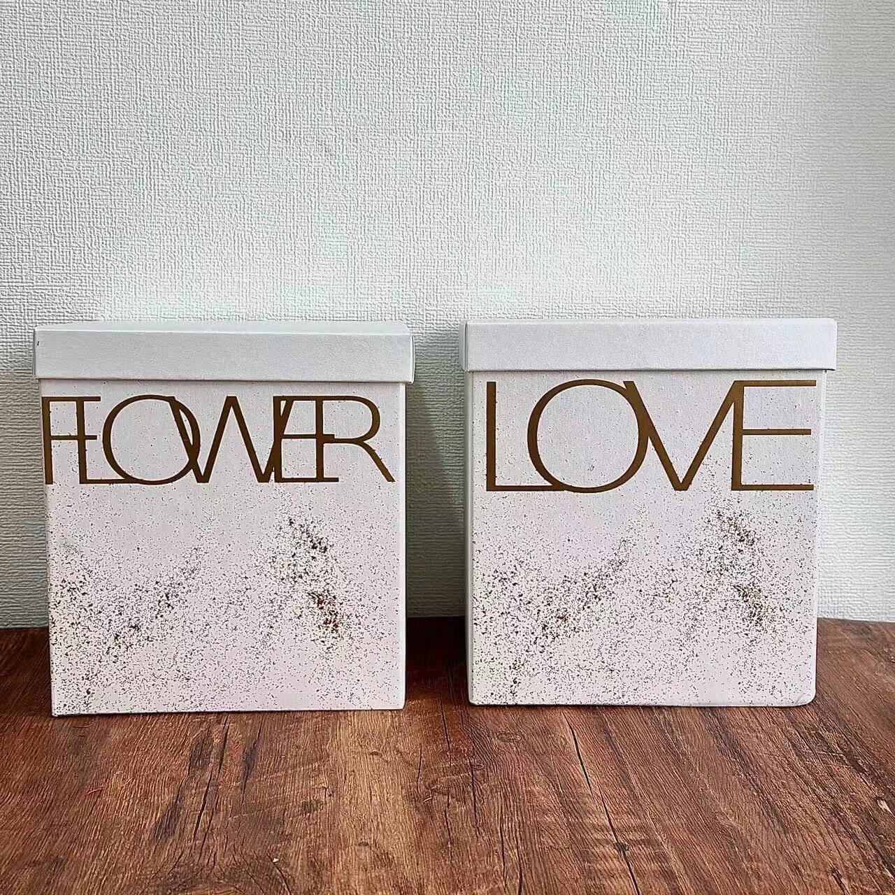square boxes with lids
