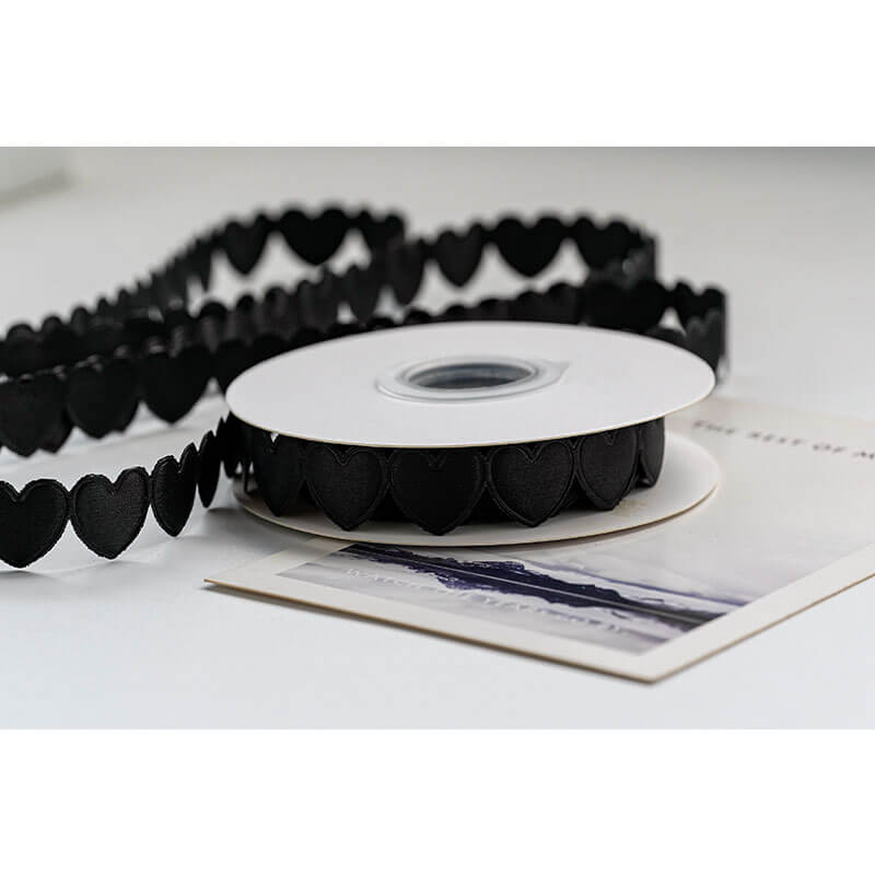 ribbon gift wrap