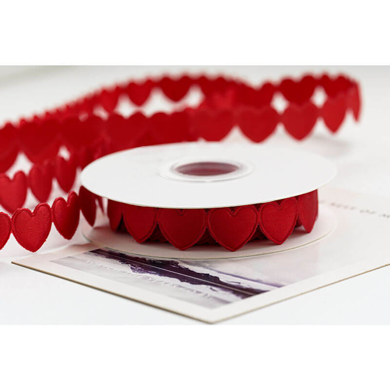 gift ribbon wrapping