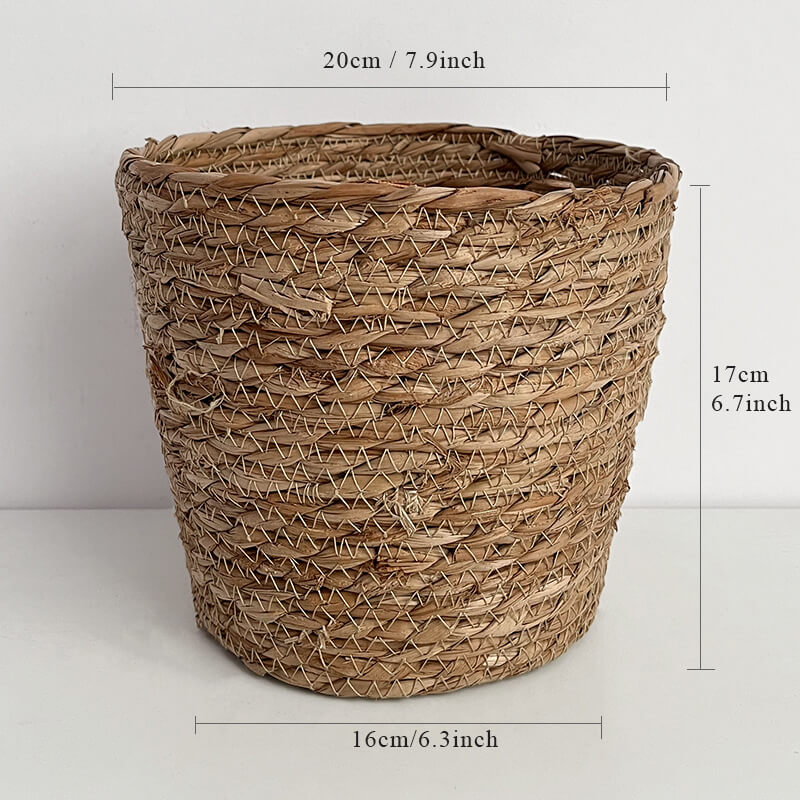 little woven baskets