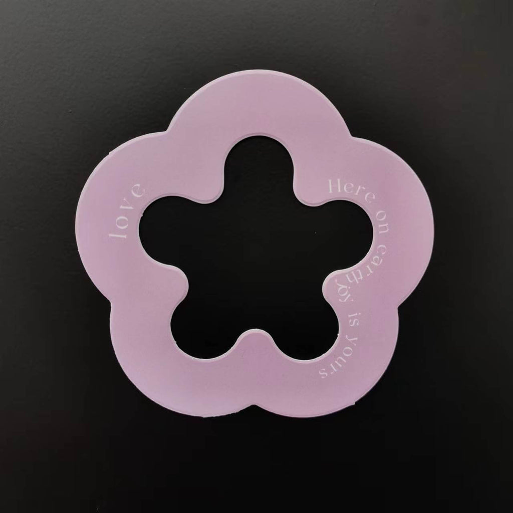 Multiple Shapes Postcard Hangtag