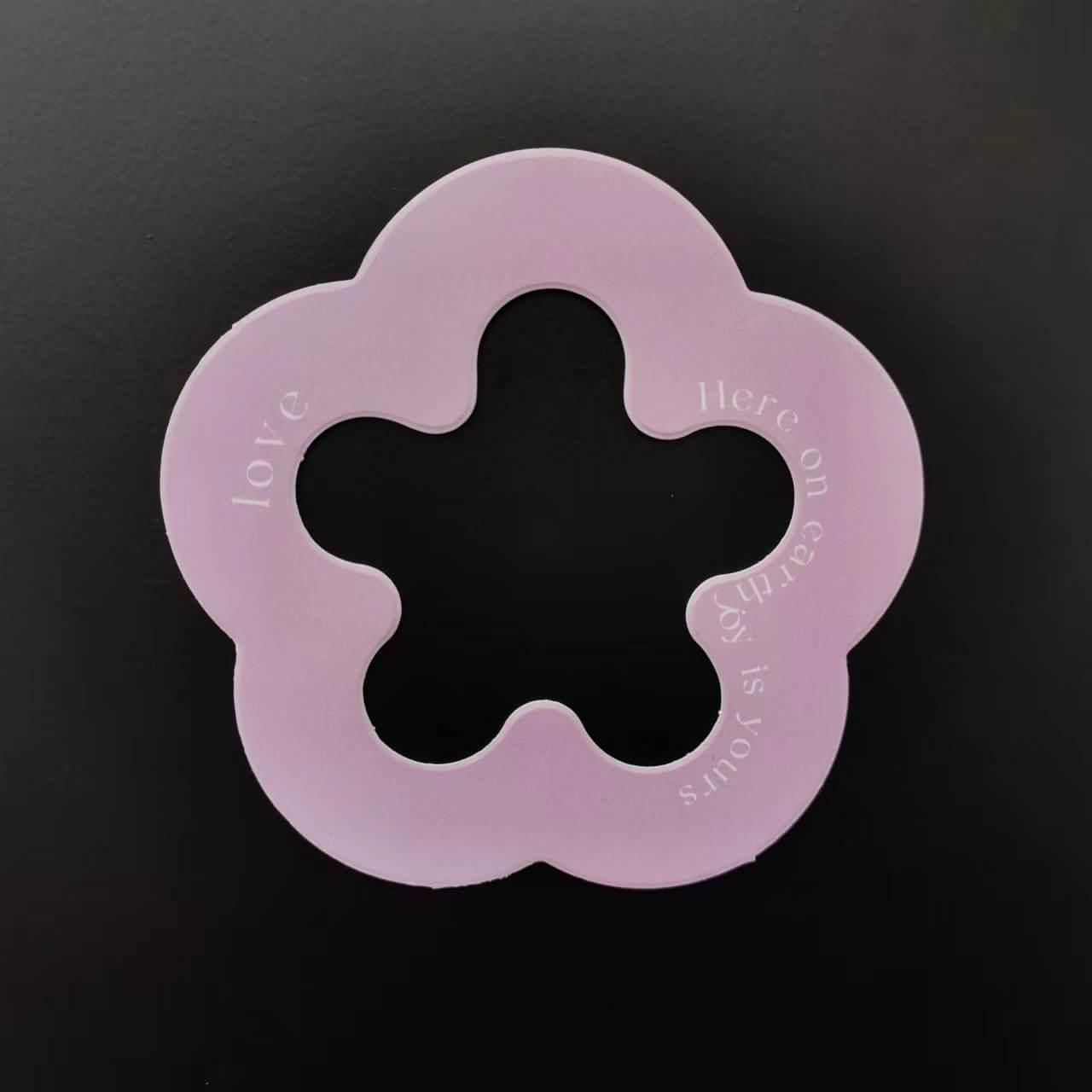Multiple Shapes Postcard Hangtag