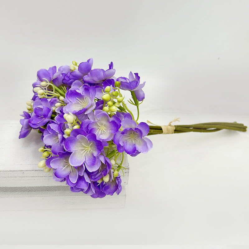 artificial flowers for flower vase
