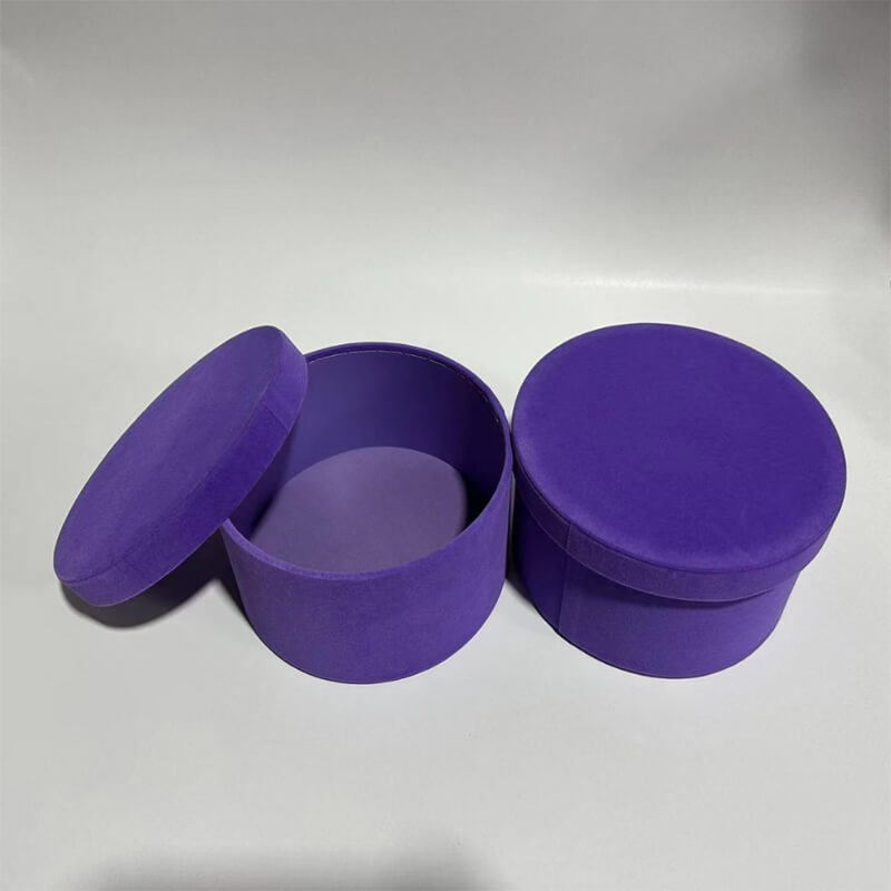 round box flowers