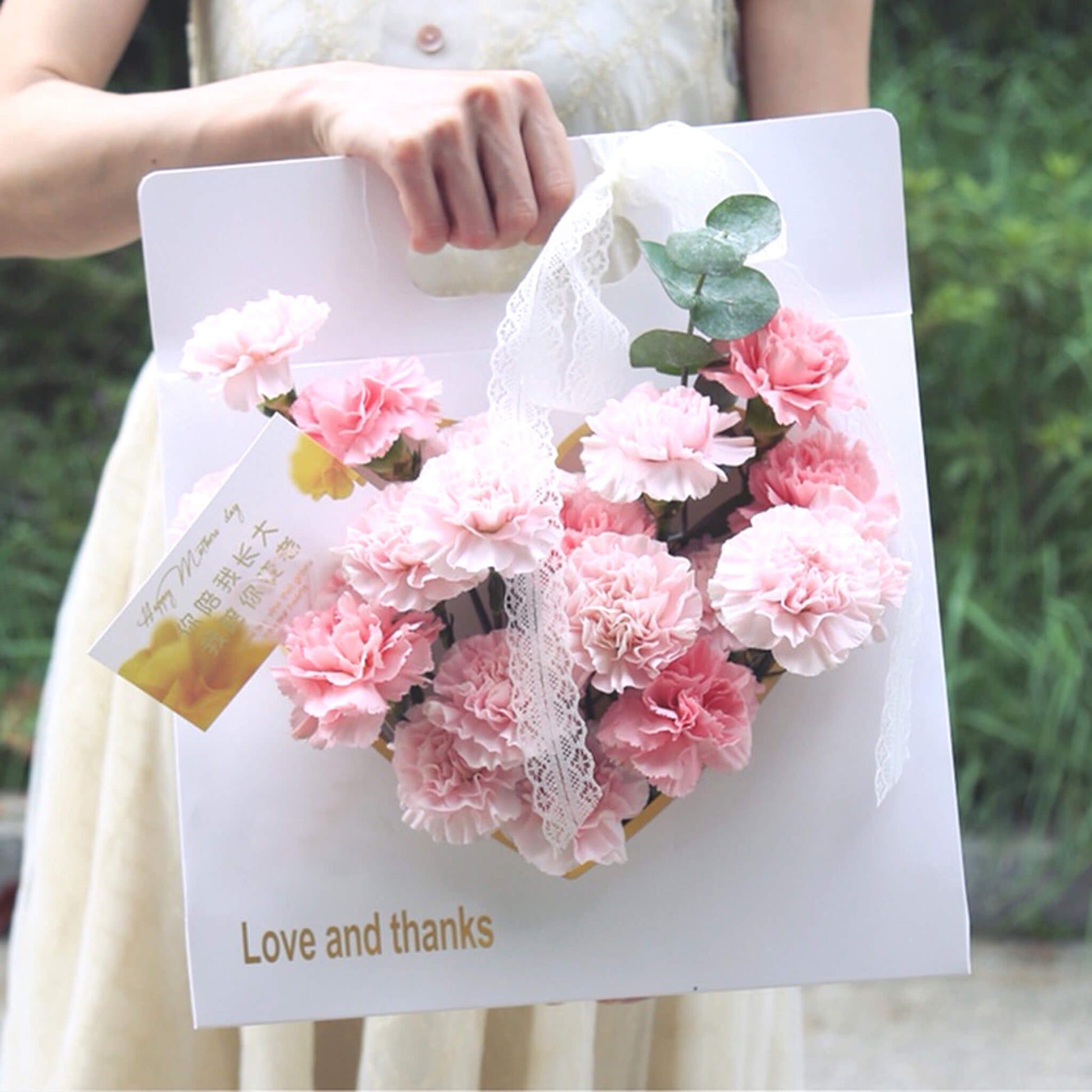 Hand Heart Flower Arrangement Box