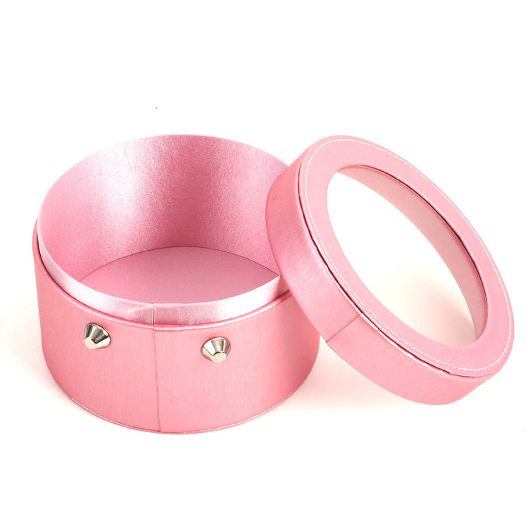 round gift boxes
