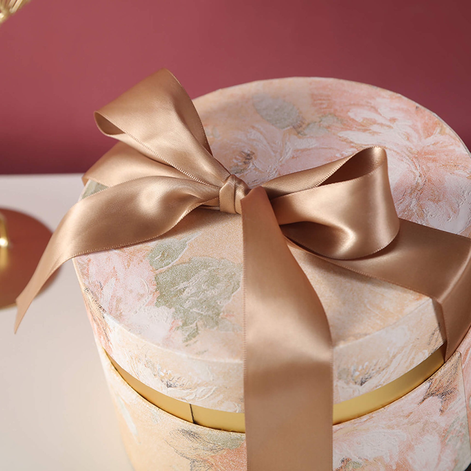 ribbon bow on gift box