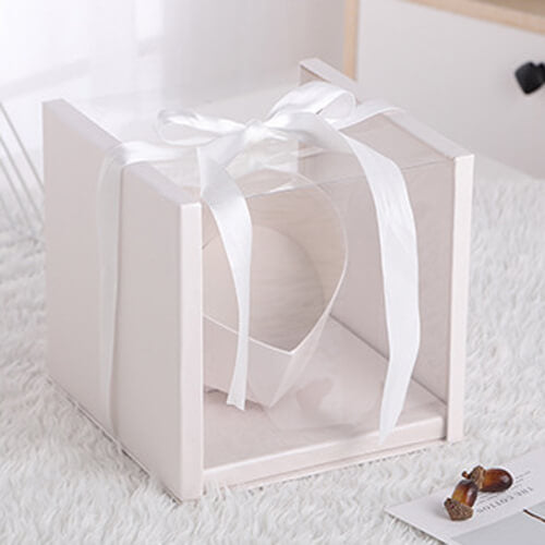 gift boxes with clear window