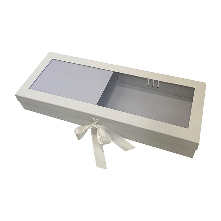 White mom floral boxes
